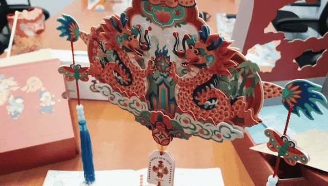 龙年主题玩具已经让孩子尖叫了,更何况还有抢都抢不