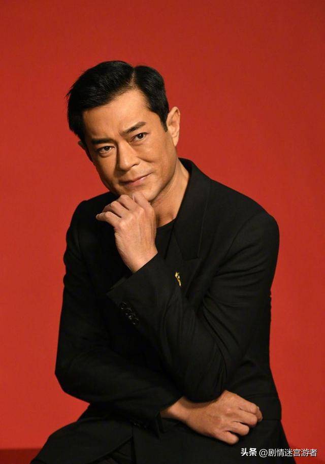 甄子丹古天乐再度出击,香港警匪动作大片《导火线2》:惊心动魄_华生