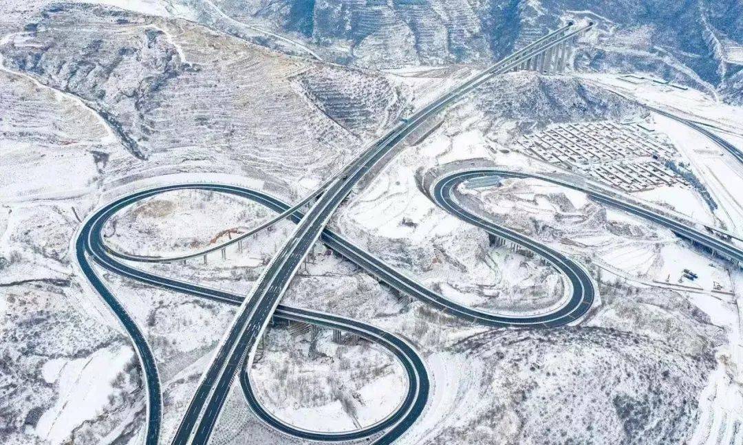 受降雪影响 山西多条高速公路封闭_侯段_晋城_运城