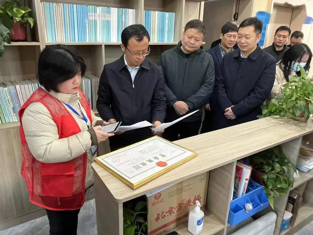 五经普 | 长垣市市长邓国永调研指导经济普查现场登记工作