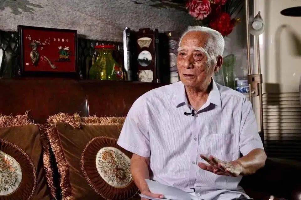 杜晓勤:"郭锡良先生追思会暨汉语史国际学术研讨会"致辞_研究生_语言