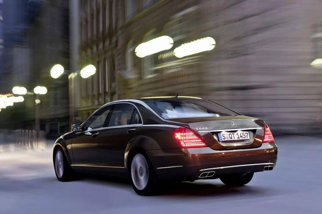 绅士 野兽,mh奔驰1/64 s600 w221模型试玩