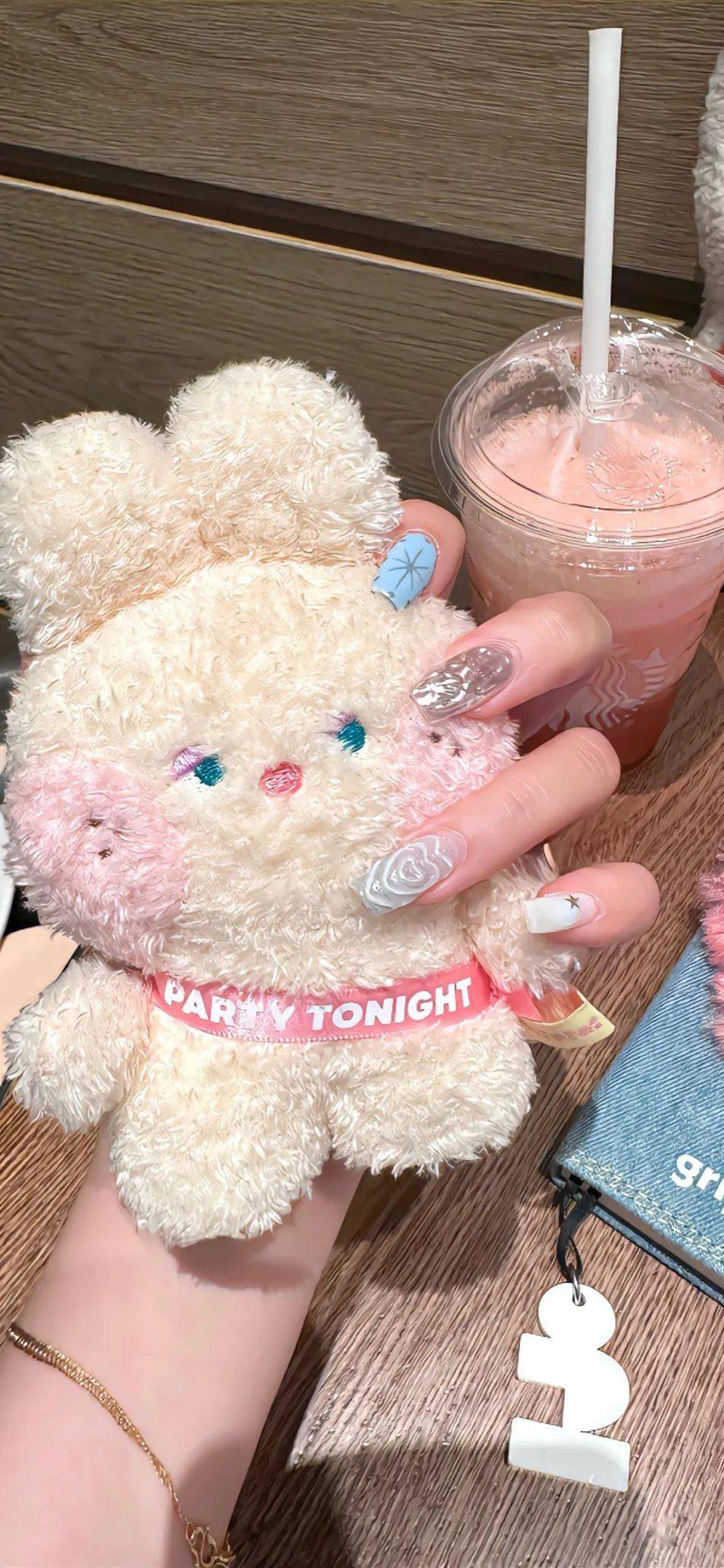 壁纸 | 简约ins风卡通锁屏壁纸