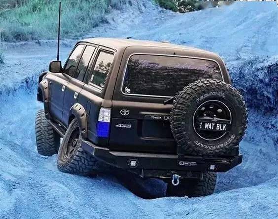 【板正威猛】永不停驶的陆地巡洋舰lc80_搜狐汽车_搜狐网