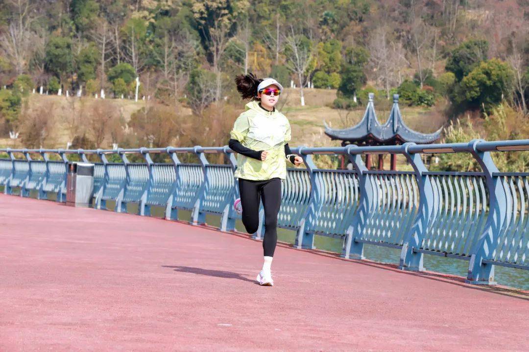 "衡水马拉松真的是一个机会,如果我没有去越山向海,或许说在赛前我没