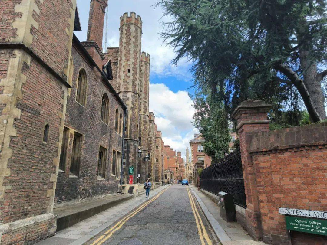 college_trinity_公学