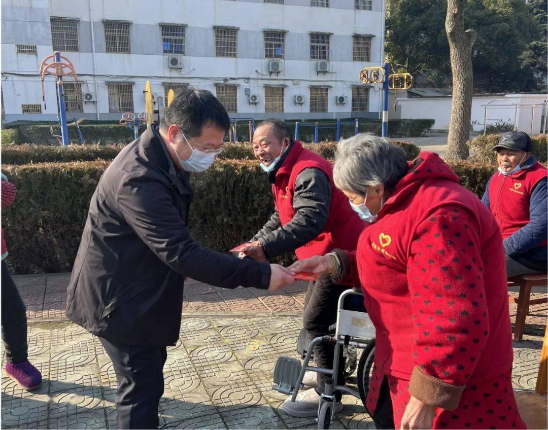 汪集街:人大代表送温暖 暖心慰问化寒冬_工作_活动_生活