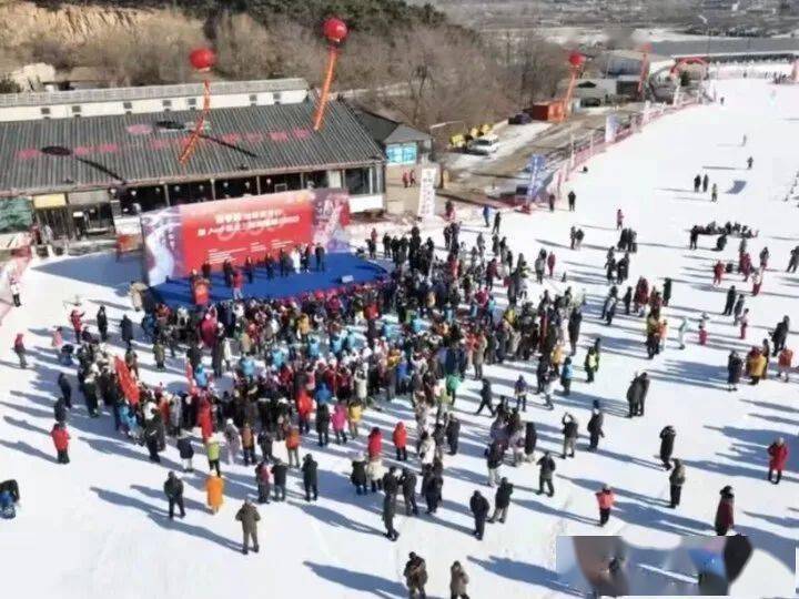 據瞭解,本次活動是由鞍山市文化旅遊和廣播電視局(市體育局),千山