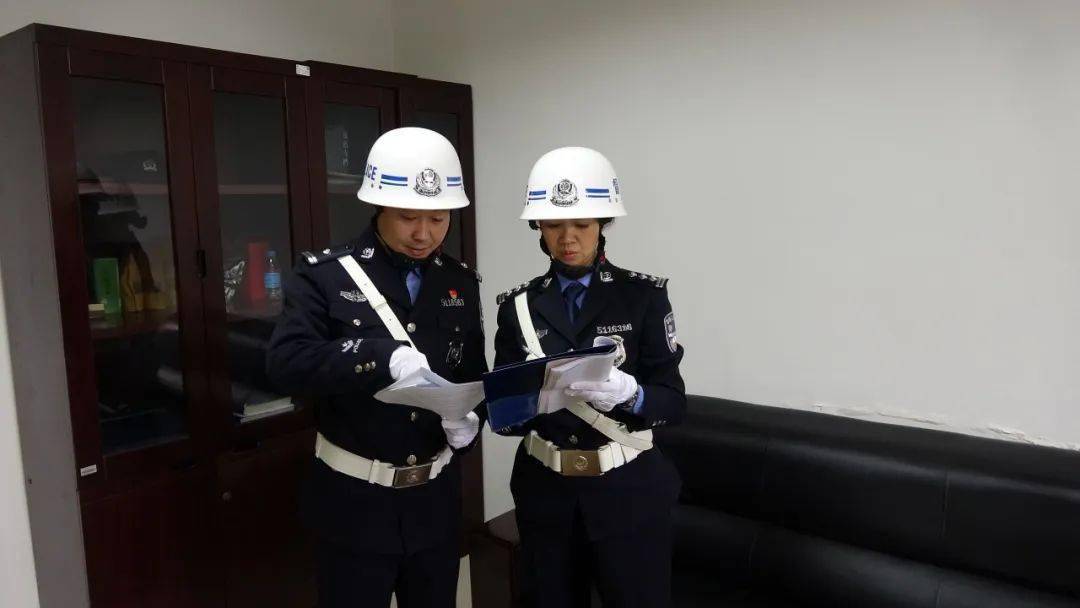 "小白盔"来了,安全感满格_工作_督察_进行