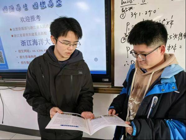 感恩母校行 (26)| 走进浙江省绍兴市诸暨市牌头中学_活动_学妹_学弟