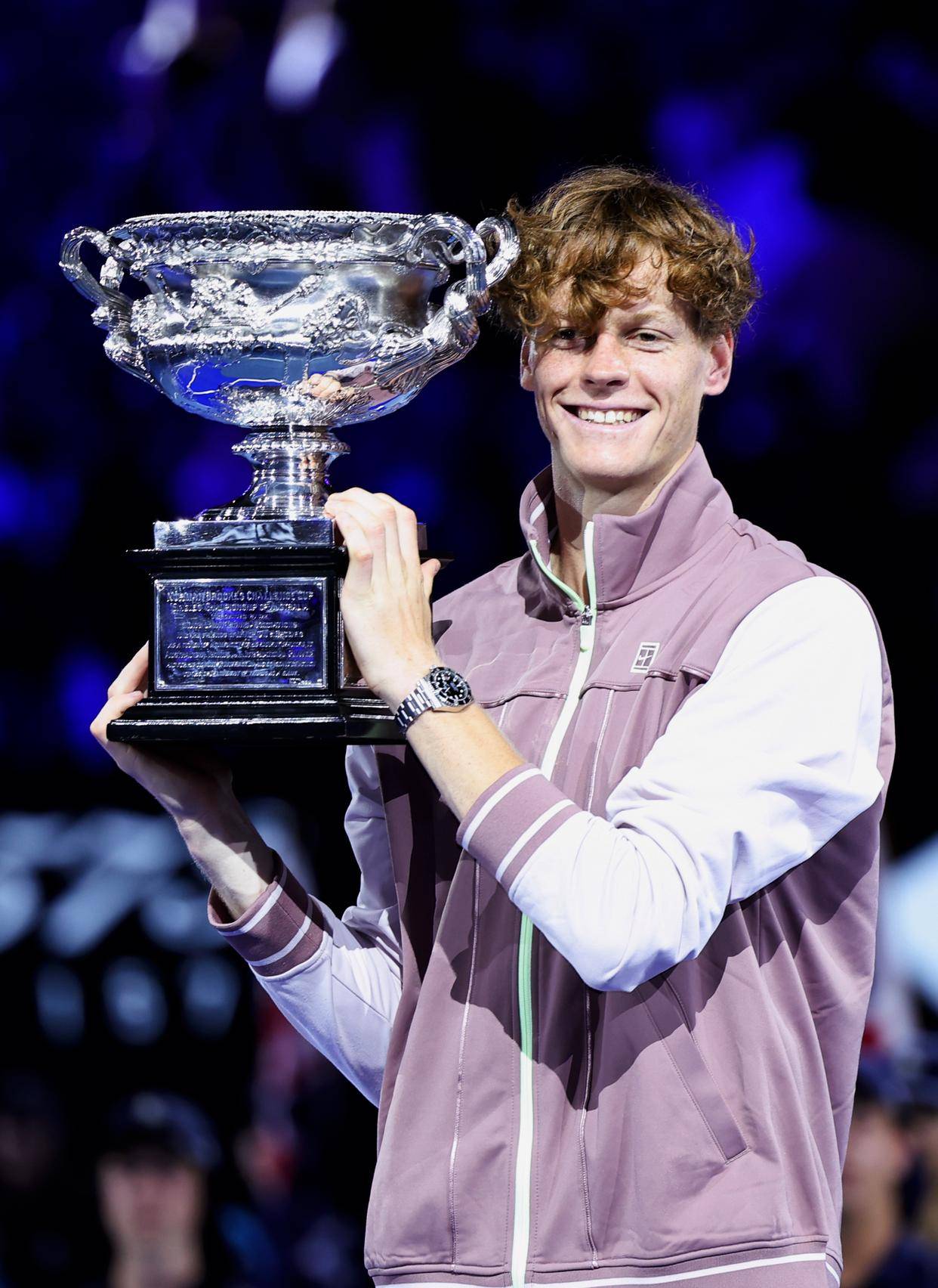 辛纳半年完成"三级跳",曾经的滑雪少年这样炼成澳网冠军_大满贯_球员