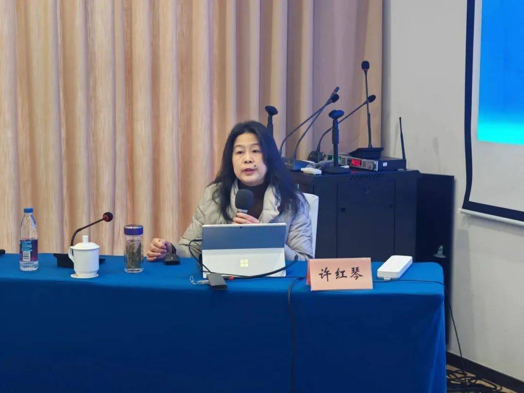蓄力前行《中小学心理健康教育实施途径》苏州市教科院   王颖《课题