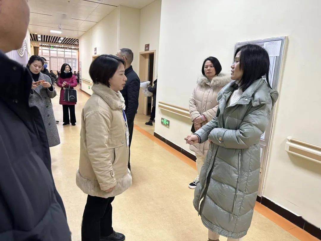 定南县副县长蓝启玉到养老服务机构督导检查安全生产工作_老年_知识