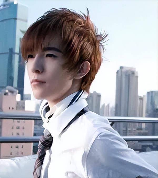 "抄袭大王"郭敬明,究竟还是走到了今天这一步_作品_成功_文学