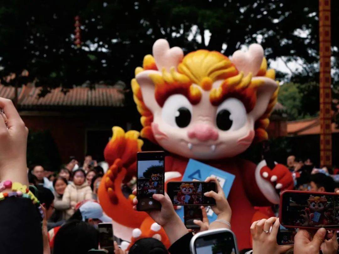 龙八子"负屃"亮相!寻龙新玩法来了!有好礼!_泉州_装置_府文庙