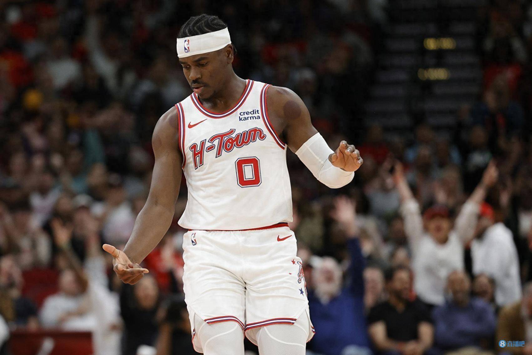 阿隆-霍勒迪自10月29日以来首次被dnp 本场前42场他都打了_常规赛_火