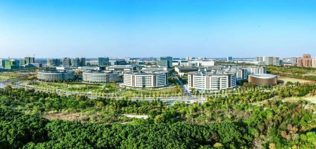 湖北日报:武汉临空港奋力打造产城融合"中国网谷"_发展_产业_城市