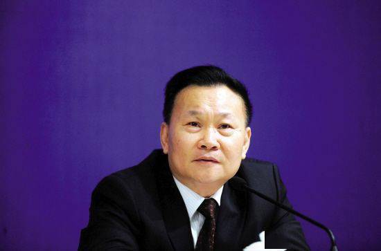 原广东卫计委主任陈元胜被开除党籍_职务_严重_违法