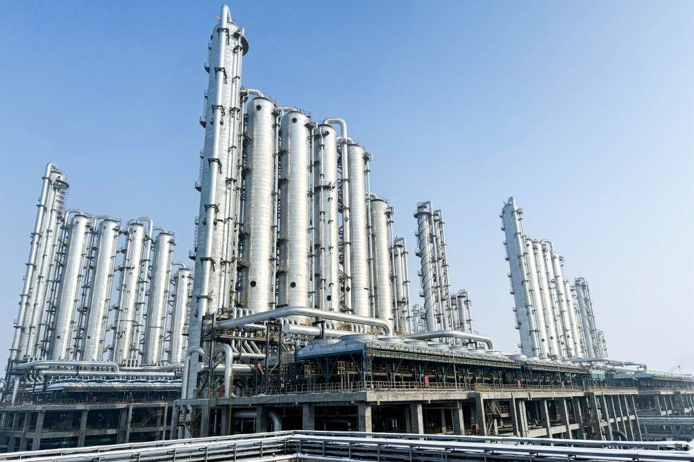 图:新疆中部合盛硅业多晶硅厂区,公司提供据悉,合盛硅业多晶硅项目于