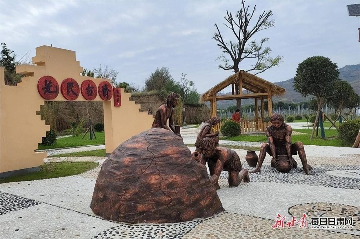 "文旅融合"让陇南西和宁家村焕发新生机_遗址_产业_发展