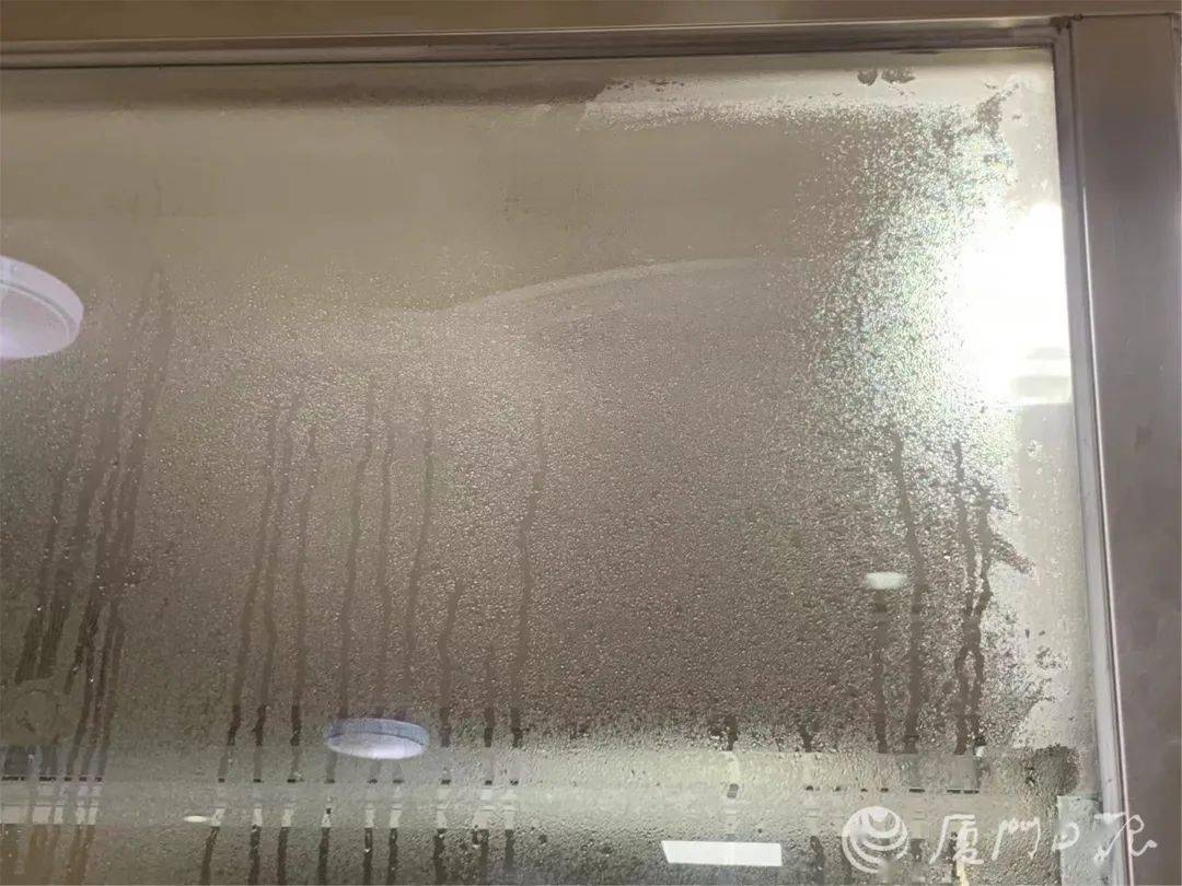 福建"回南天"._气象_地区_部分