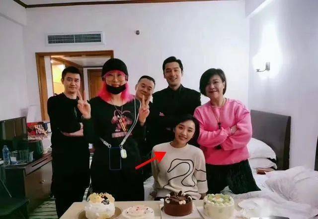 胡歌非娶女助手的真相,原来是这样_张冕_车祸_因为