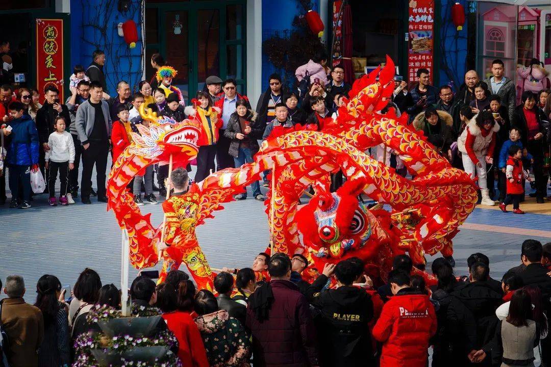 【山水春節自組團】龍騰虎躍賀新春,花樣遊園過大年