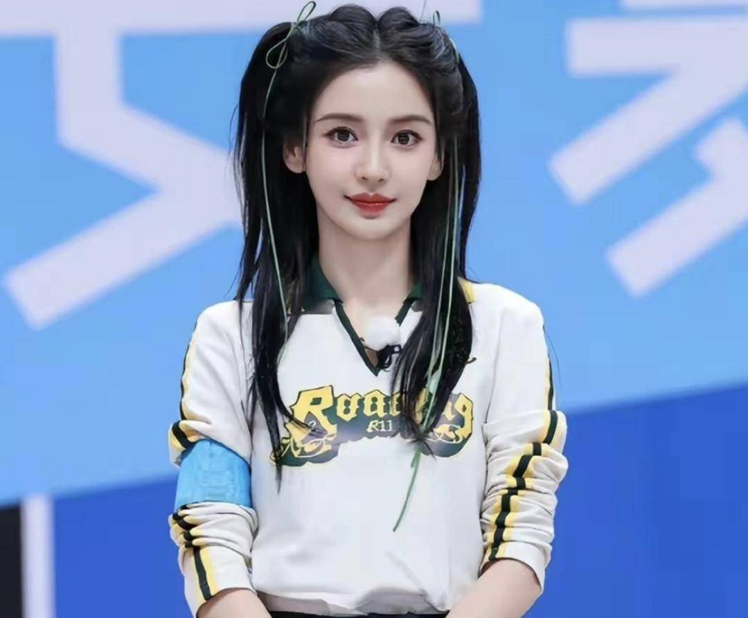 angelababy账号解封,本人悄悄上线改昵称,曝将与李现合作新剧_杨颖