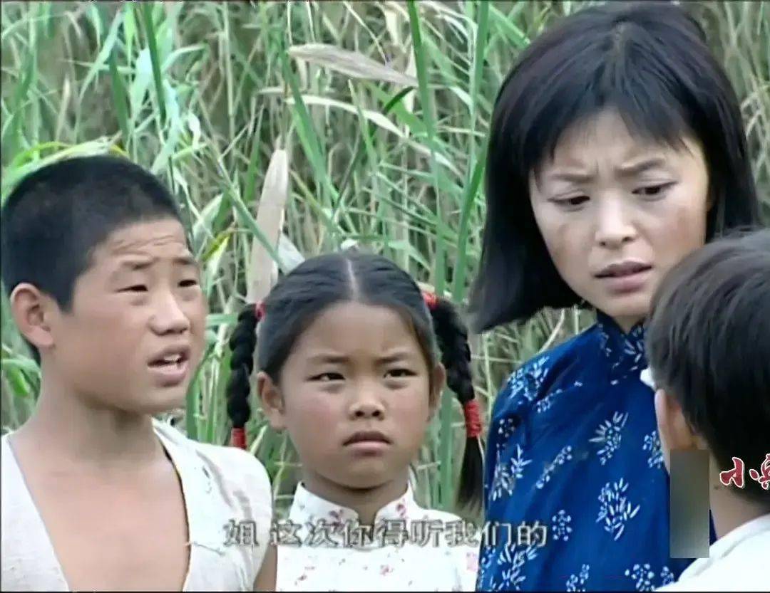 比如在演莫小贝之前,王莎莎还有一个经典的角色,很多人应该都看过