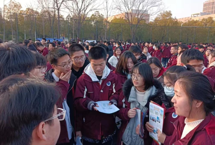 星火接力,逐梦中南 | 中南大学2024年寒假母校回访活