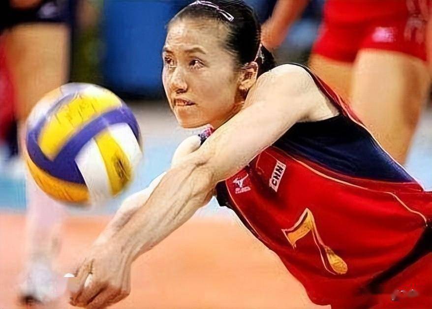 女排名将周苏红:再婚后继续照顾瘫痪前夫,今44岁官至正厅级_汤淼_排球