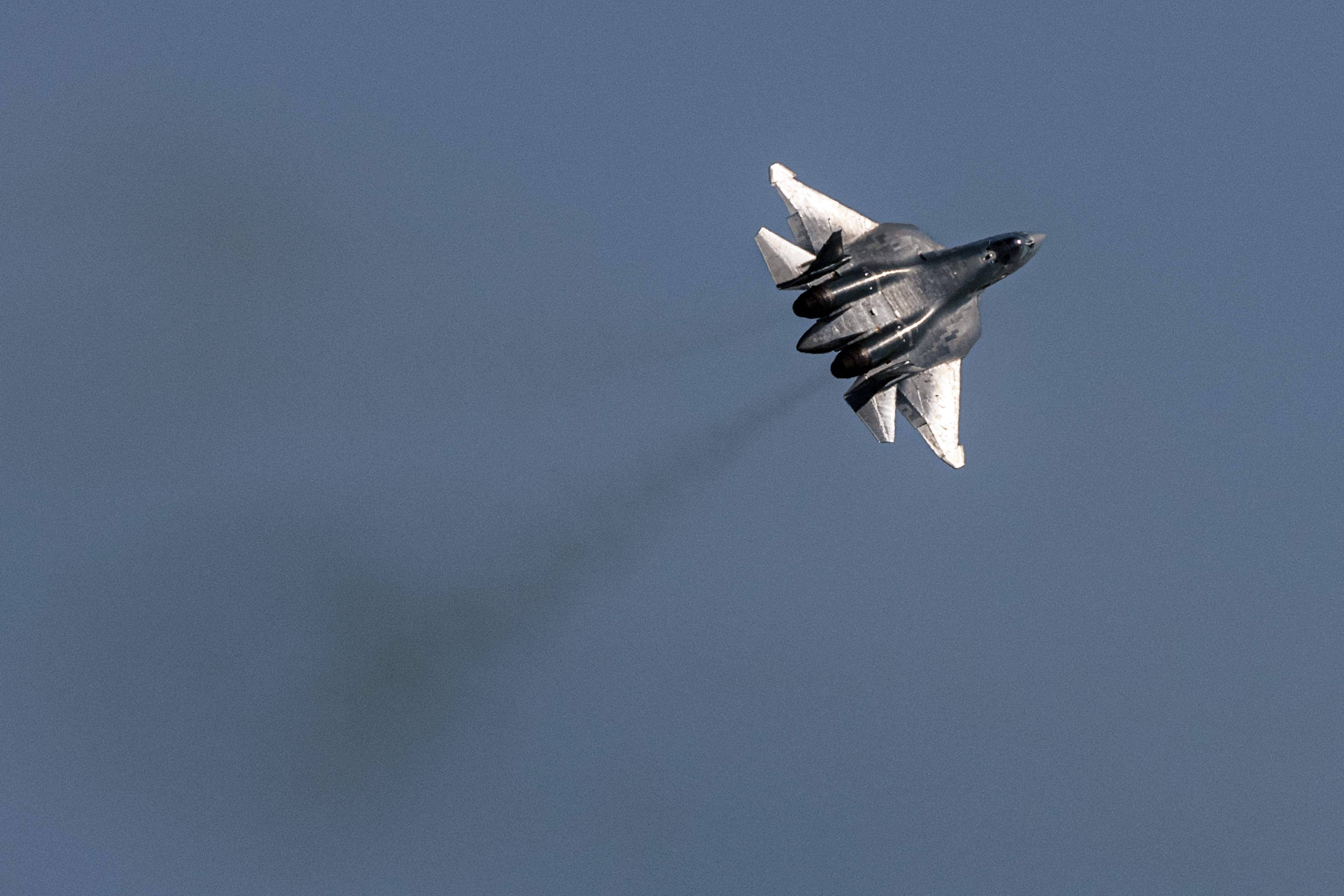 改进型苏-57将服役,或成最快超音速战斗机_发动机_航程_美国