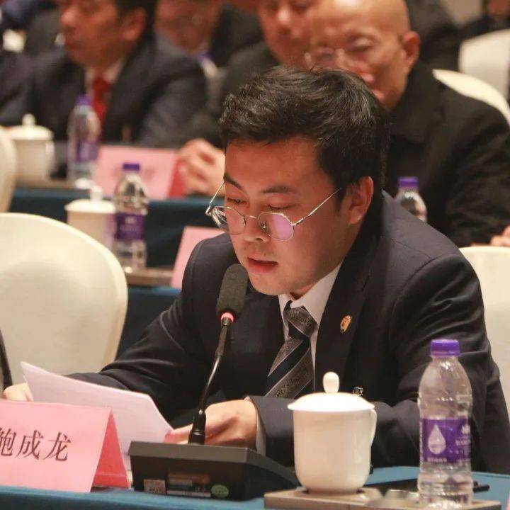 鲍成龙瓯海区欧美同学会副会长,浙江安葵商业管理有限公司董事长建议