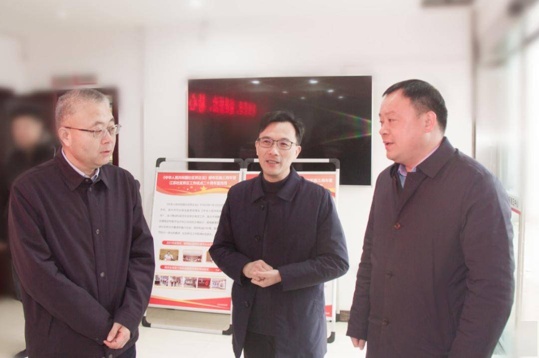 市委常委,市委政法委书记王汉英节前慰问司法行政工作