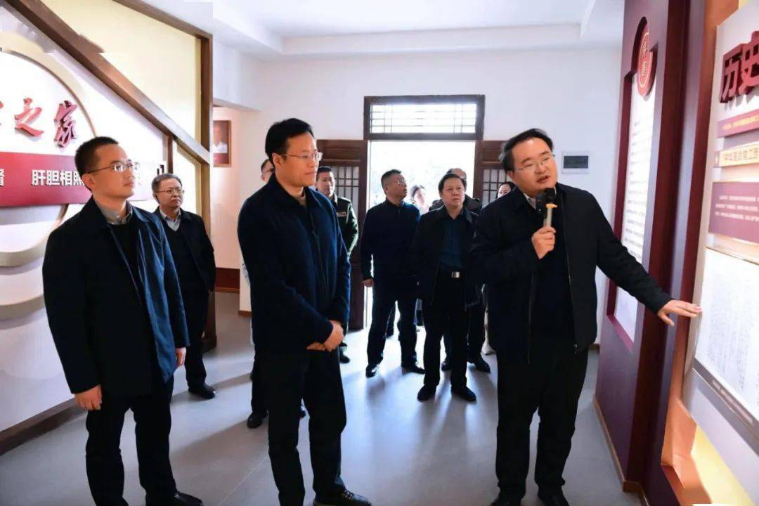 1月11日,九江市柴桑区委书记,区新时代文明实践中心主任盛炜来到岷山