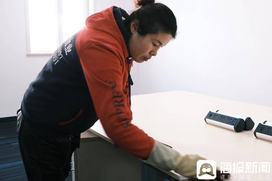 节前家政行业爆火!济南保洁大姐今年春节赚两万 2年14