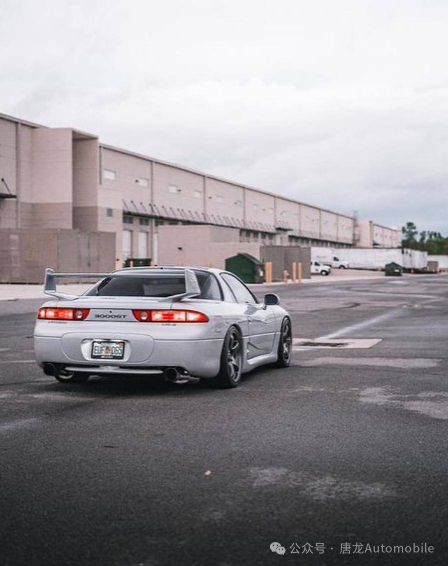 【三菱顶级跑车】无可挑剔的3000 gt_搜狐汽车_搜狐网