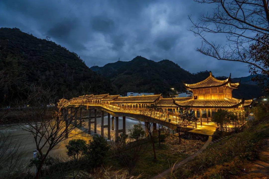 景宁,是懂浪漫的_畲乡_灯光_心愿