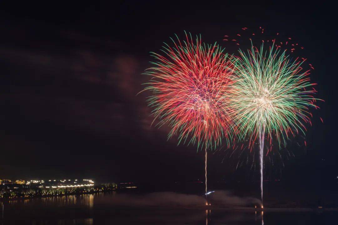 遂宁烟花节2021图片