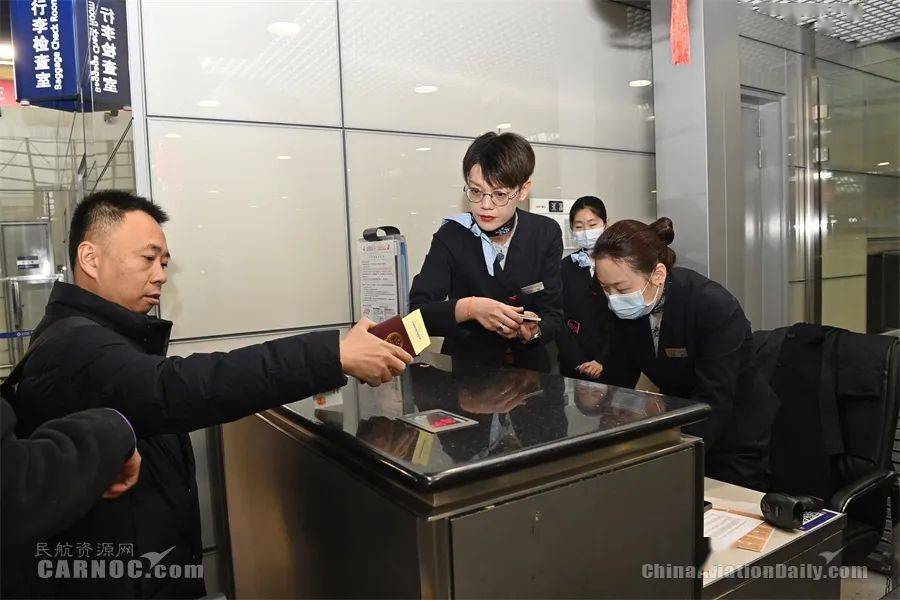 5万旅客_行李_曹梦_托运