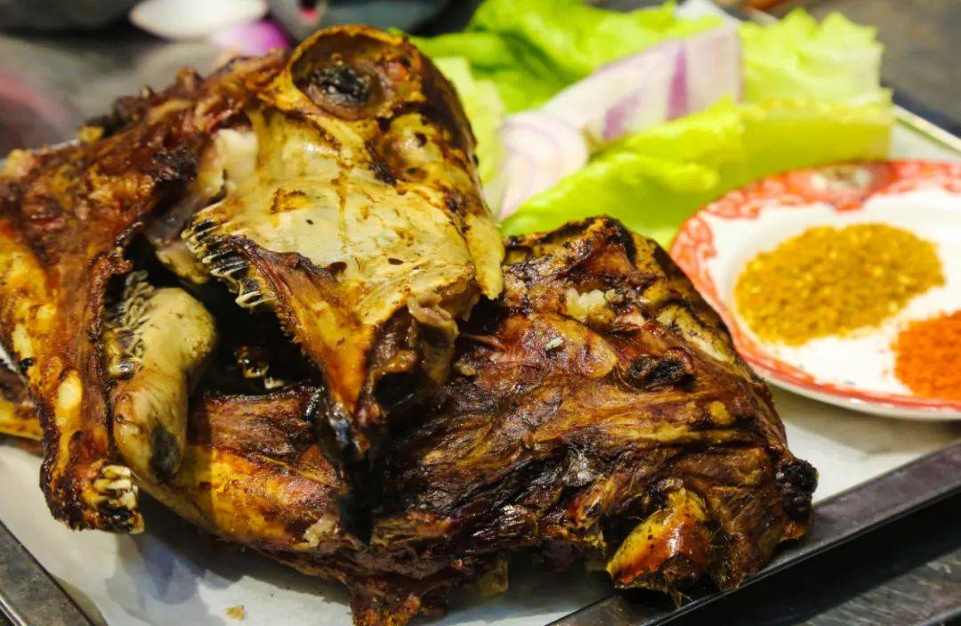 徐州这家烤羊头你还没吃过?_烧烤_李老板_烤制