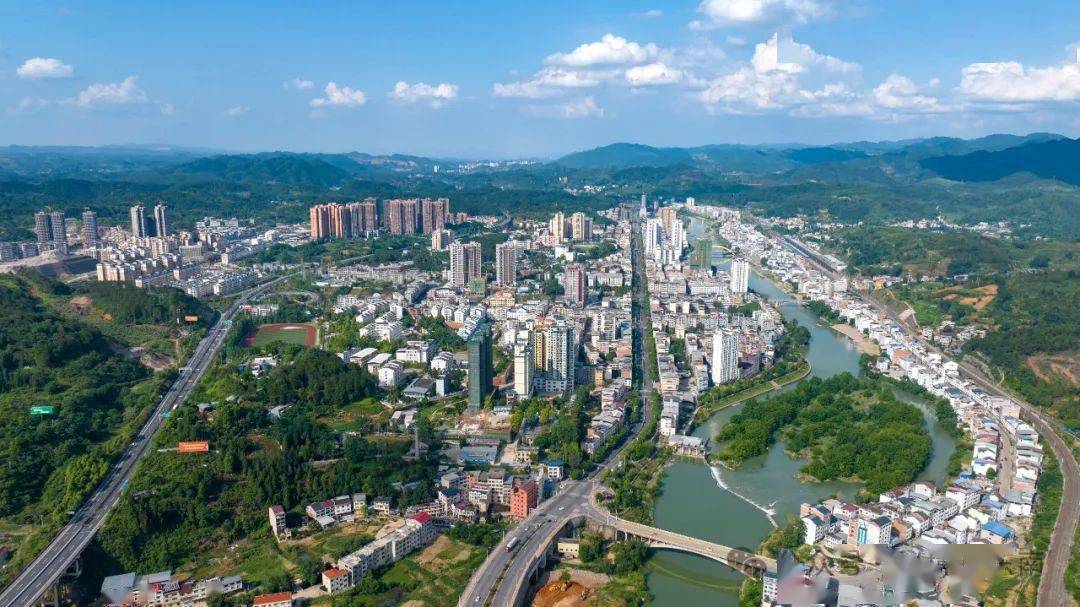 【头条】城市颜质提升群众生活品质67——岑巩县推进新型城镇化建设