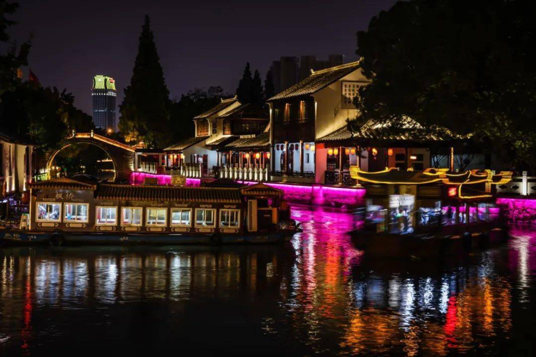 00,16:00;夜游无固定班次,视现场实际情况发船游船线路:景区内古运河