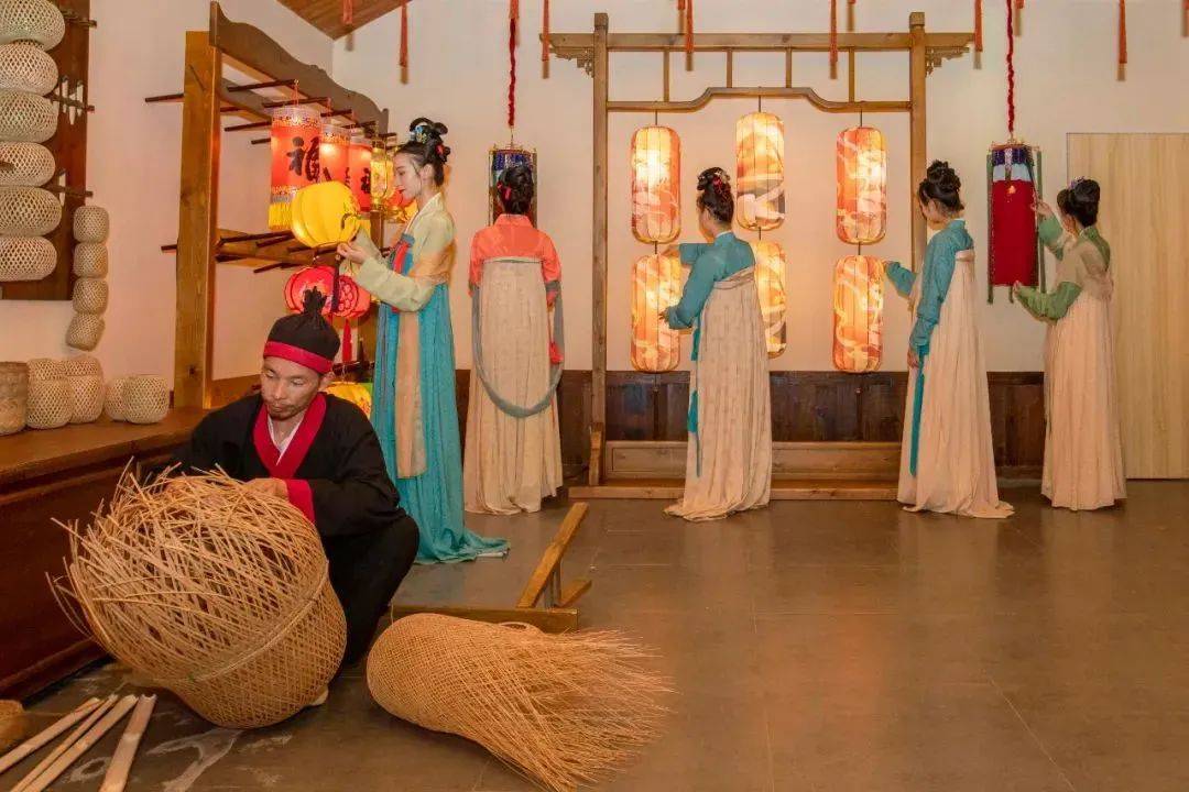 梦里老家小镇瓷都景德镇庐山东林大佛仙境三清山最美乡村婺源革命