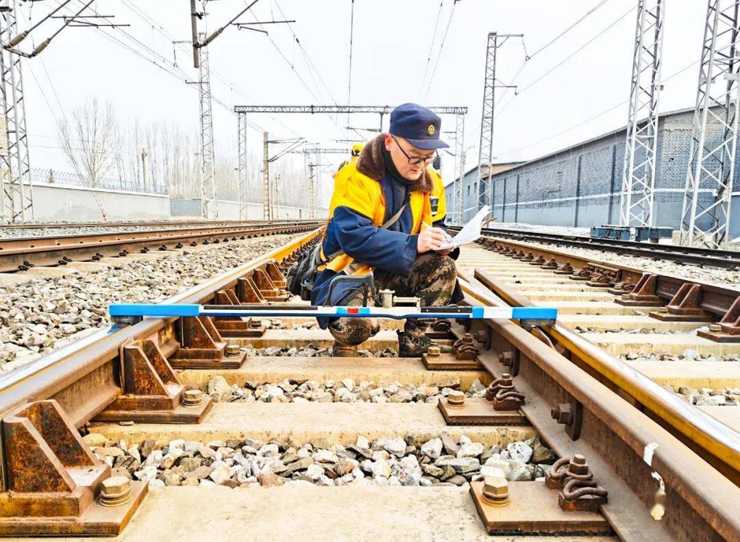 刘帅是保定工务段高碑店线路车间工长,2023年3月他从定兴维修工区