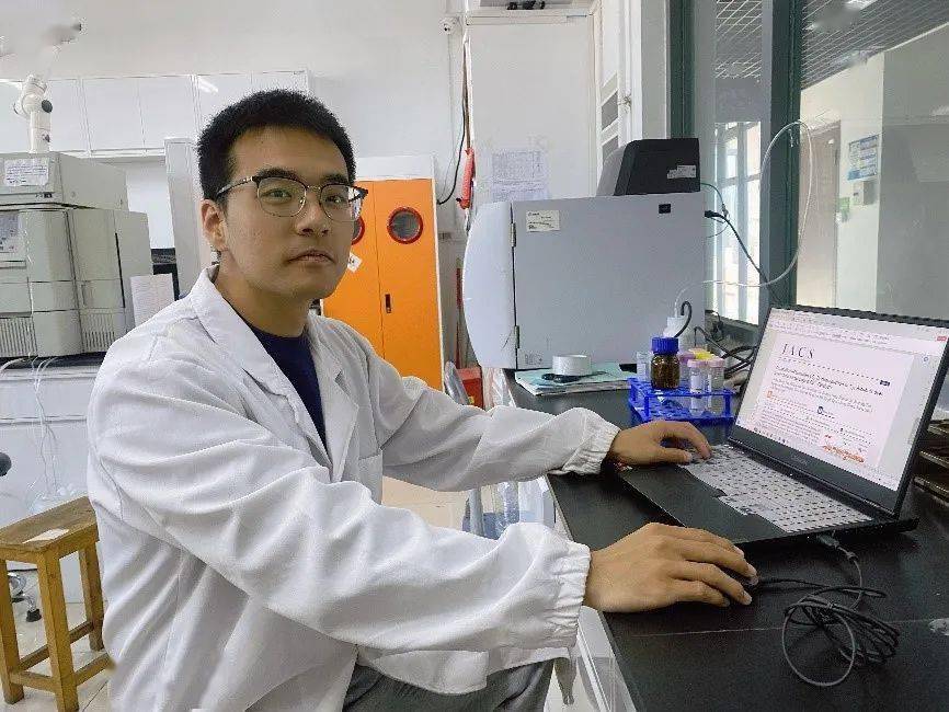 溯采先锋 | 张海忠:曙光初现坎坷行,科研路上奋斗语_实验_领域_研究生