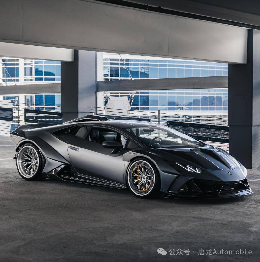 【意大利牛宽体上身轮毂必须换】绝对疯狂的配置:lamborghini huracan