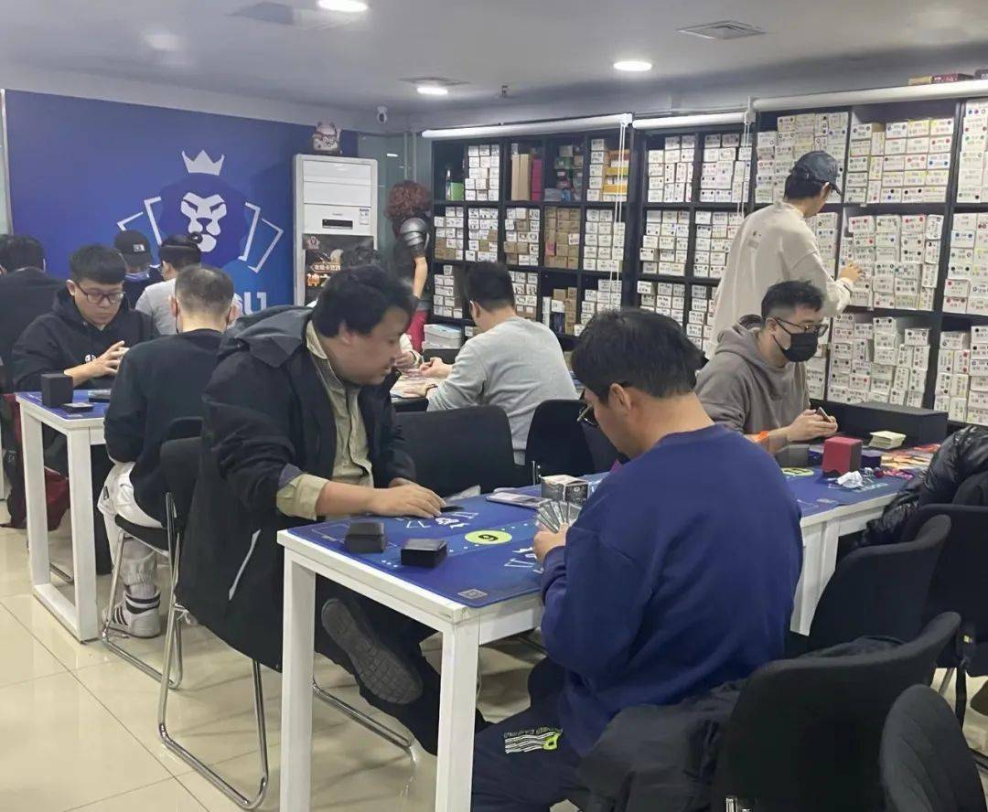 1.卡豆万智牌专卖店西单明珠大厦八层826(东侧观光梯直达)2.