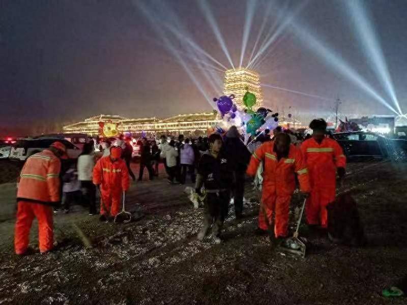 "城心城意",焦作:"城管蓝"24小时守护"红火年"_城市