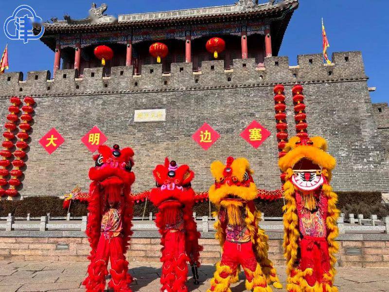 为让京津冀游客在黄崖关景区欢乐过大年,黄崖关景区积极传承和弘扬